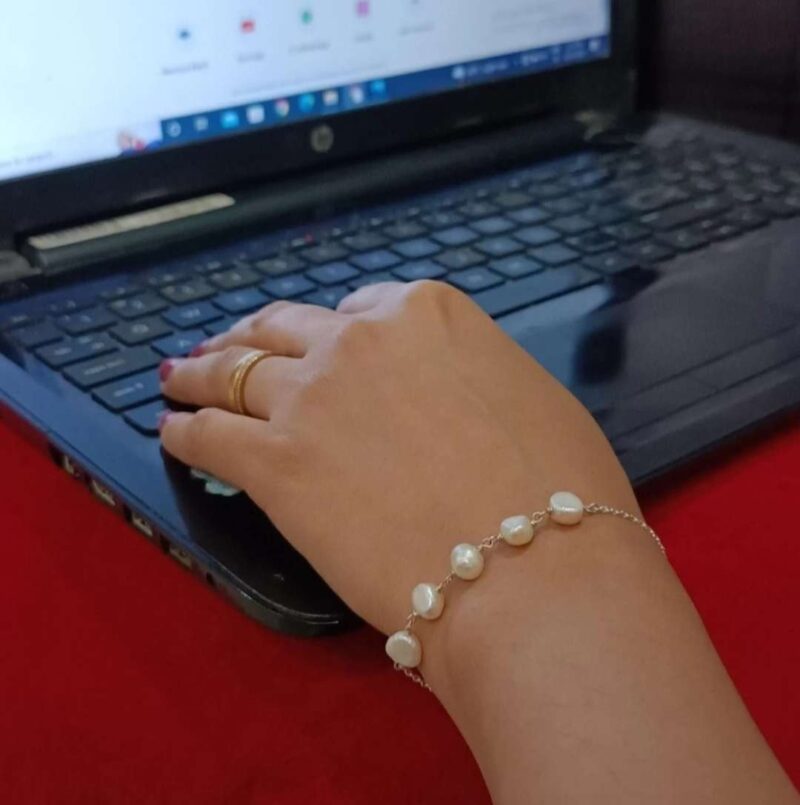 White Pearl Bracelet - Image 2